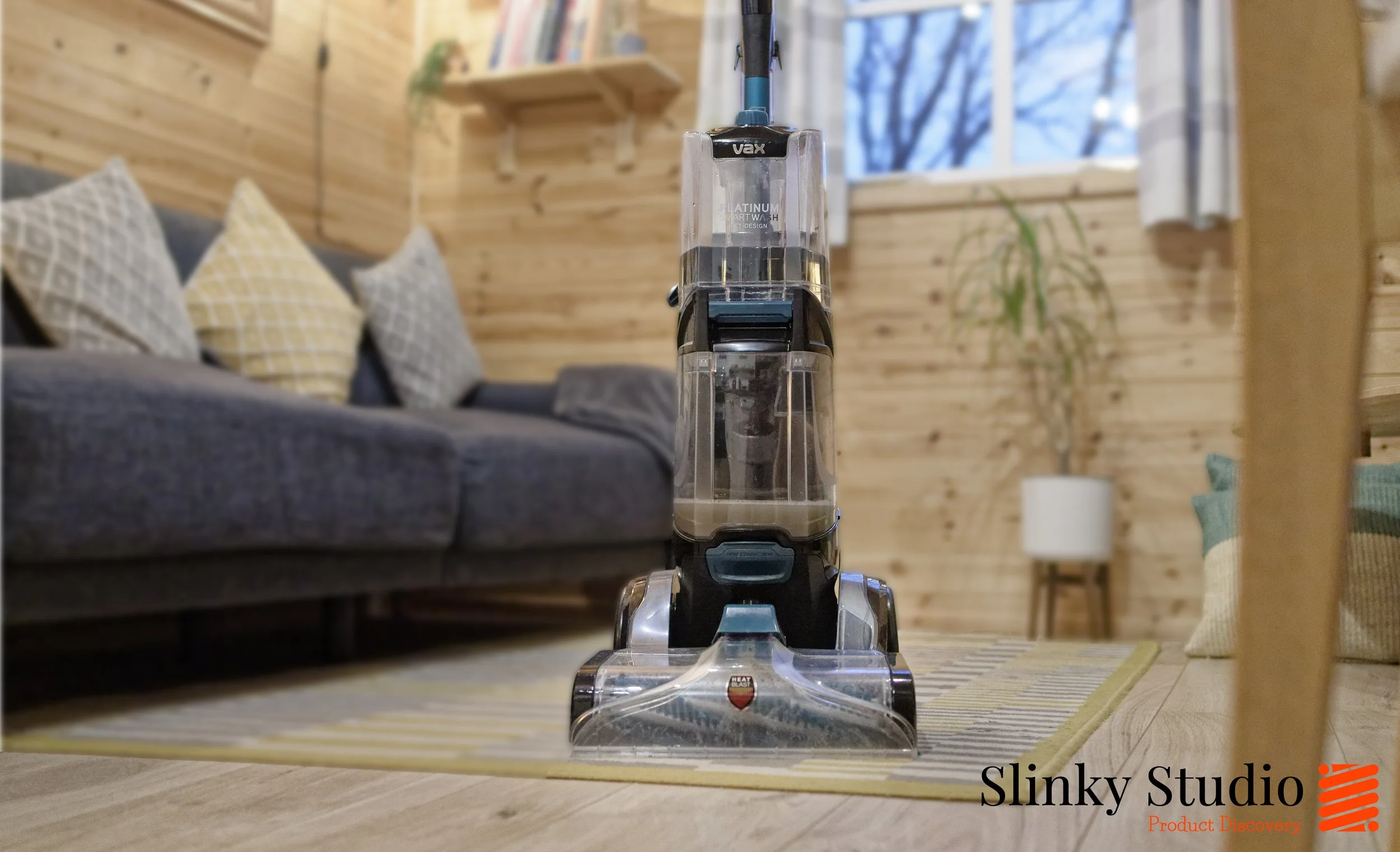 VAX Platinum SmartWash Pet-Design Carpet Cleaner Review - Slinky